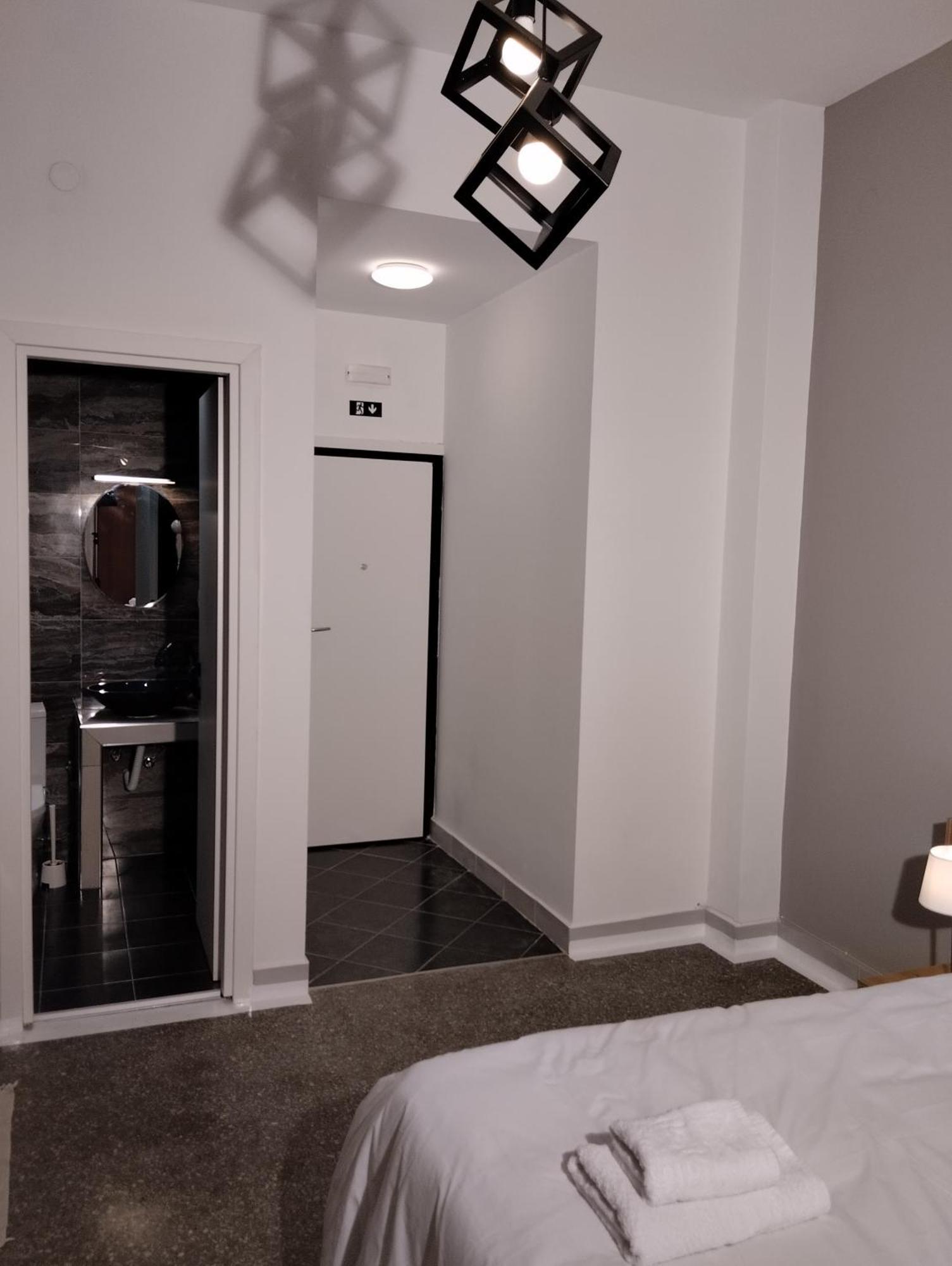 Pansea 13 Exclusive Suites Солун Екстериор снимка